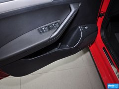 2015款 1.4TSI 自动 Sportline