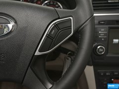 2015款 1.0L 增程式 尊享版