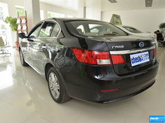 2015款 1.0L 增程式 精英版