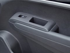 2015款 2.0L 手动 智逸型 5座