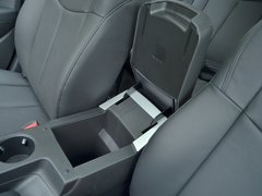 2015款 2.0L 手动 智逸型 5座