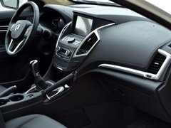 2015款 2.0L 手动 智逸型 5座
