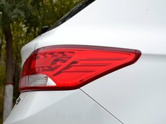 2015款 2.0L 手动 智逸型 5座