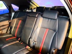 2015款 2.0T 自动 旗舰版 7座