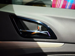 2015款 2.0T 自动 旗舰版 7座