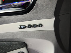 2015款 2.0T 自动 旗舰版 7座