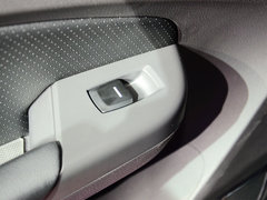 2015款 2.0T 自动 旗舰版 7座