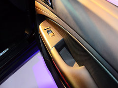 2015款 2.0T 自动 旗舰版 7座