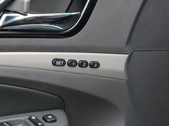 2015款 2.0T 自动 旗舰版 7座