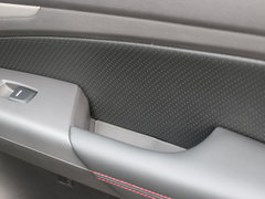 2015款 2.0T 自动 旗舰版 7座