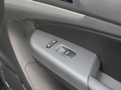 2015款 2.0T 自动 旗舰版 7座