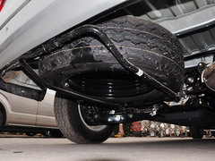 2015款 2.4L 手动 旗舰型长轴四门4RB2