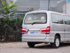 2015款 2.4L 手动 旗舰型长轴四门4RB2