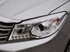 2015款 2.4L 手动 旗舰型长轴四门4RB2