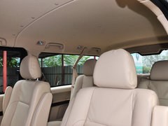 2015款 2.4L 手动 旗舰型长轴四门4RB2