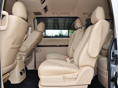 2015款 2.4L 手动 旗舰型长轴四门4RB2