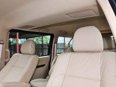 2015款 2.4L 手动 旗舰型长轴四门4RB2