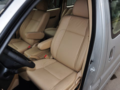 2015款 2.4L 手动 旗舰型长轴四门4RB2