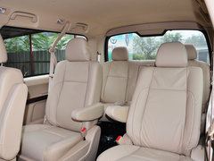 2015款 2.4L 手动 旗舰型长轴四门4RB2