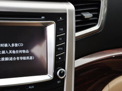 2015款 2.4L 手动 旗舰型长轴四门4RB2