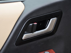 2015款 2.4L 手动 旗舰型长轴四门4RB2