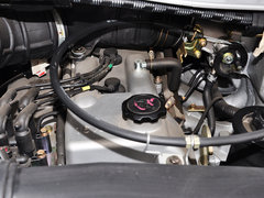 2015款 2.4L 手动 旗舰型长轴四门4RB2