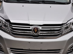 2015款 2.4L 手动 旗舰型长轴四门4RB2