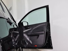 2015款 2.0T 自动 尊贵型 7座