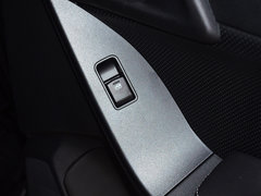 2014款 2.5i 自动 豪华型