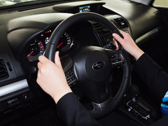 2014款 2.5i 自动 豪华型