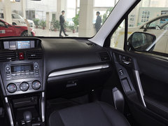 2014款 2.5i 自动 豪华型