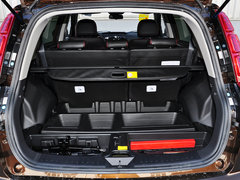 2015款 运动版 2.0L 自动 尊贵型 5座