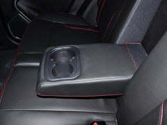 2015款 运动版 2.0L 自动 尊贵型 5座