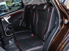 2015款 运动版 2.0L 自动 尊贵型 5座
