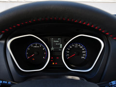 2015款 运动版 2.0L 自动 尊贵型 5座