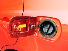 2015款 运动版 2.0L 自动 尊贵型 5座
