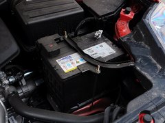 2015款 运动版 2.0L 自动 尊贵型 5座