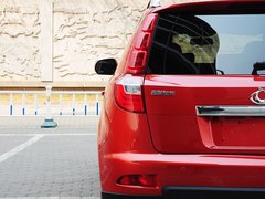 2015款 运动版 2.0L 自动 尊贵型 5座