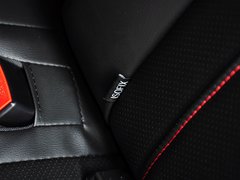 2015款 运动版 2.0L 自动 尊贵型 5座