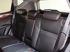 2015款 运动版 2.0L 自动 尊贵型 5座