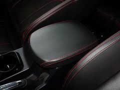2015款 运动版 2.0L 自动 尊贵型 5座