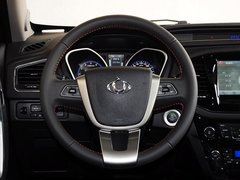 2015款 运动版 2.0L 自动 尊贵型 5座