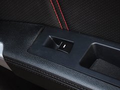 2015款 运动版 2.0L 自动 尊贵型 5座
