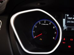 2015款 运动版 2.0L 自动 尊贵型 5座