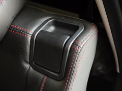 2015款 运动版 2.0L 自动 尊贵型 5座