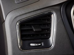 2015款 运动版 2.0L 自动 尊贵型 5座