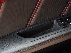 2015款 运动版 2.0L 自动 尊贵型 5座