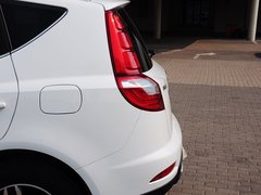 2015款 运动版 2.0L 自动 尊贵型 5座