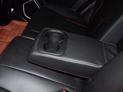 2015款 运动版 2.0L 自动 尊贵型 5座