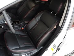 2015款 运动版 2.0L 自动 尊贵型 5座